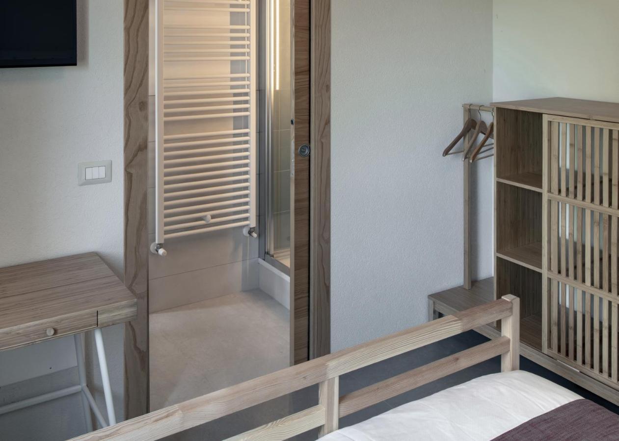 Dai Ventu Bed & Breakfast เปซาโร ภายนอก รูปภาพ